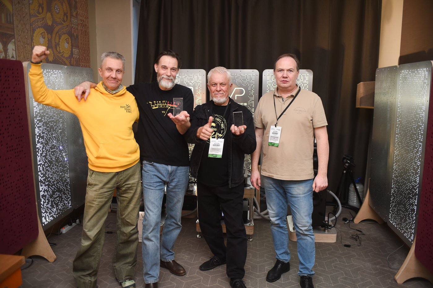 Представители брендов Living Athmos, VP Acoustics, AT Technologies и ESE Audio