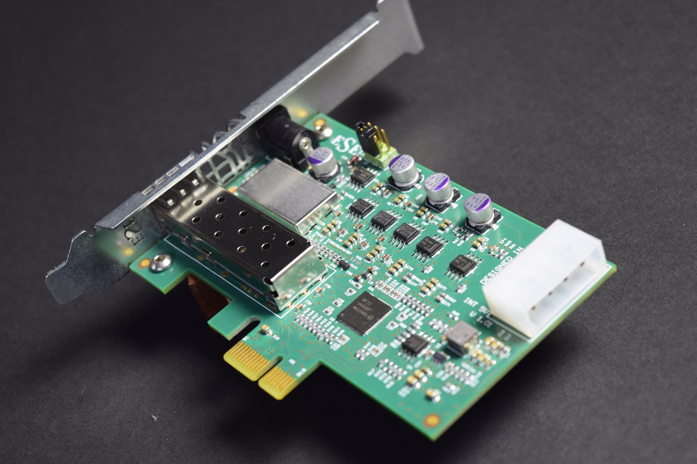 SFP Bridge — плата расширения Ethernet с SFP-портом, вид сверху